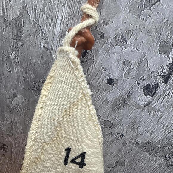 Vintage Smurf Sail Boat Play Set 5 Peyo Schleich 1980 Hong Kong 2 Sleeping - Picture 7 of 9